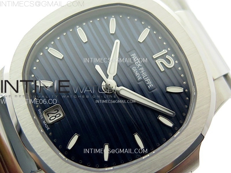 Nautilus 7118 New Version Ladies PPF 1:1 Best Edition Blue Dial on SS Bracelet A324 Super Clone