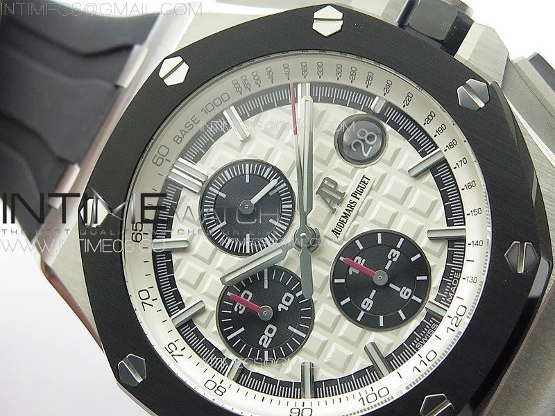 Royal Oak Offshore 44mm SS APSF 1:1 Best Edition White Dial on Black Rubber Strap A3126
