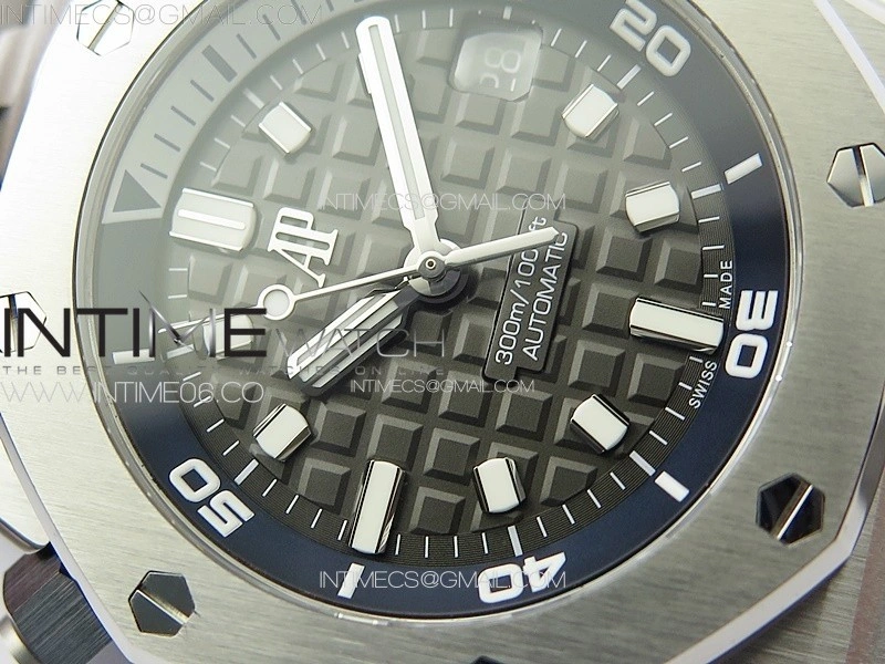 Royal Oak Offshore Diver 15720 ZF 1:1 Best Edition Gray Dial on Gray Rubber Strap A4308