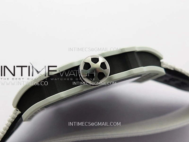 RM67-02 UAE White Ceramic Black Crown Umi Office 1:1 Beat Edition Black Red Green Skeleton Dial On White Strap CRMA7 Clone V2