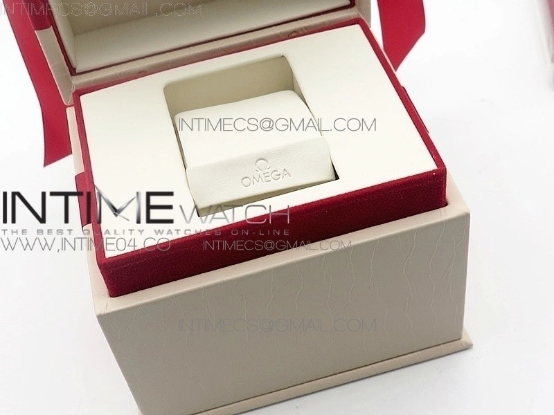 Omega Gift Ladies Watches Box and Papers