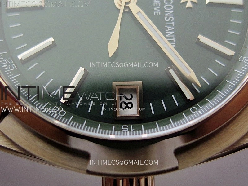 Overseas 4520V RG 8F Best Edition Green Dial On Green Rubber Strap A5100
