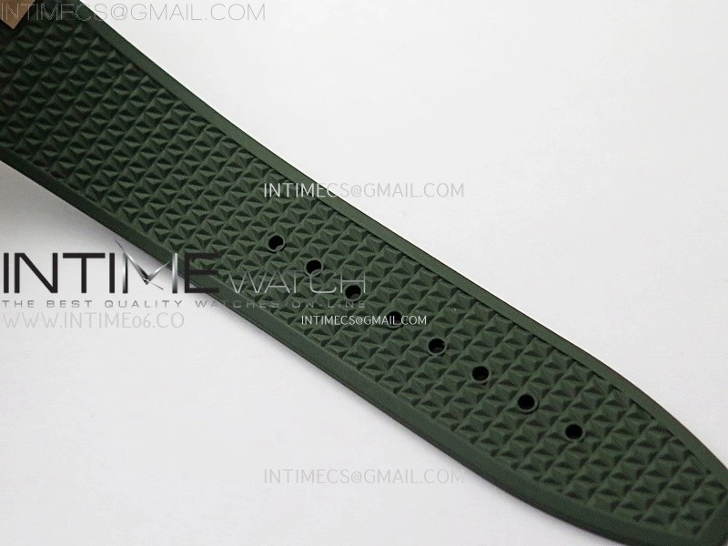 Overseas 4520V RG 8F Best Edition Green Dial On Green Rubber Strap A5100