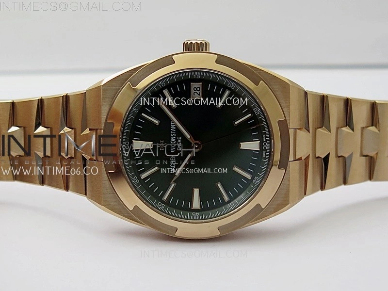 Overseas 4520V RG 8F Best Edition Green Dial on RG Bracelet A5100