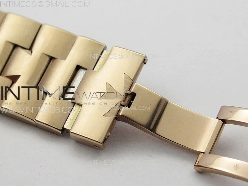 Overseas Perpetual Calendar RG 8F Best Edition Silver Dial on RG Bracelet A1120