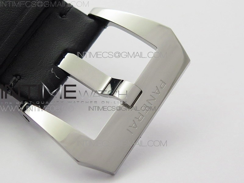 PAM000 HWF Factory on Black Lether Strap Aisan 6497-2
