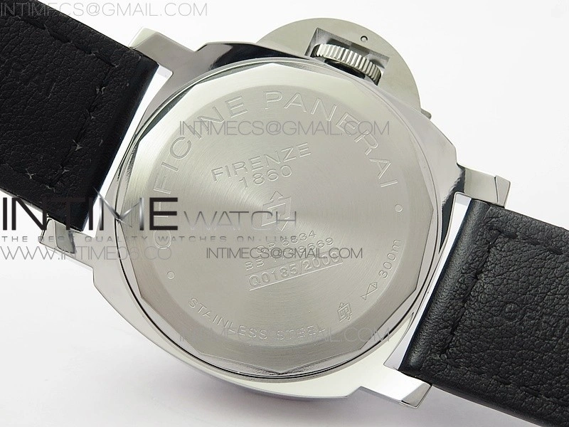 PAM000 HWF Factory on Black Lether Strap Aisan 6497-2