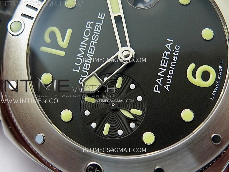PAM1024 Submersible 44mm VSF Best Edition Black Dial on Black Rubber Strap P900