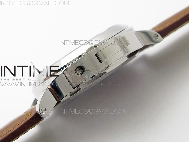 PAM111 HWF Factory on Brown Lether Strap Aisan 6497-2