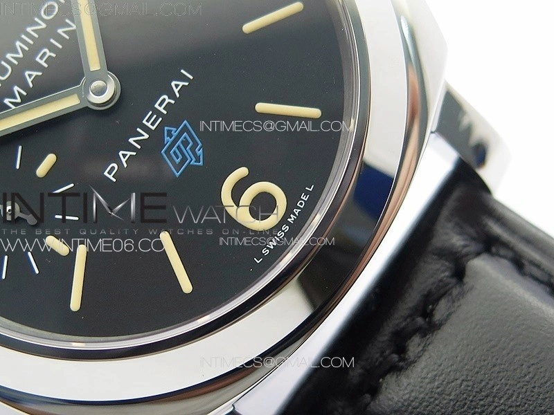 PAM631 HWF Factory on Black Lether Strap Aisan 6497-2