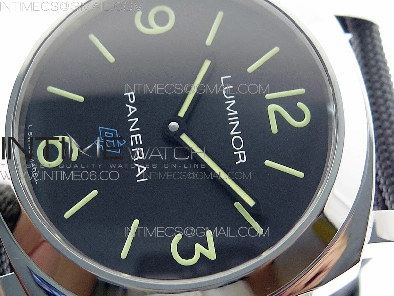 PAM774 HWF Factory on Black Lether Strap Aisan 6497-2
