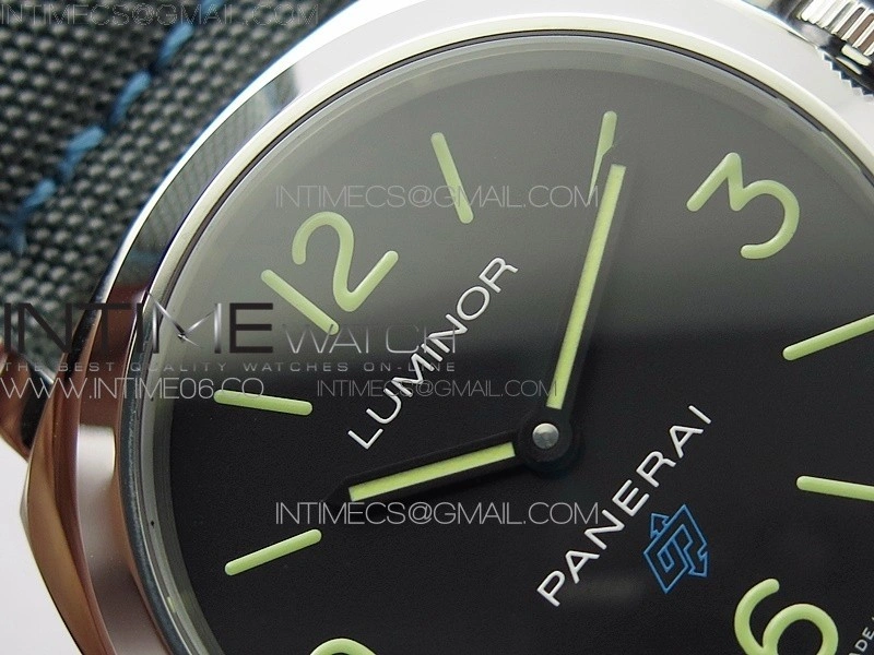 PAM774 HWF Factory on Black Lether Strap Aisan 6497-2
