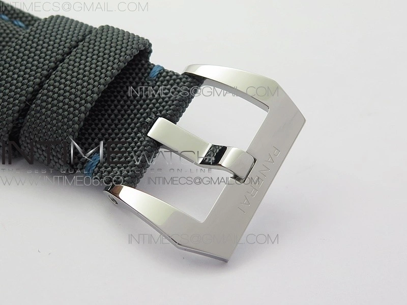 PAM774 HWF Factory on Black Lether Strap Aisan 6497-2