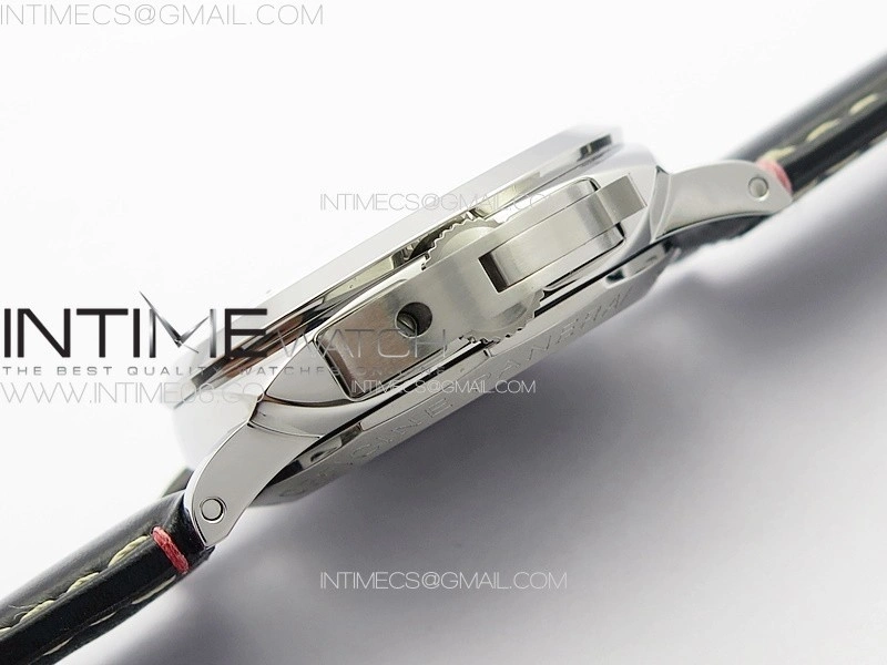 PAM910 HWF 1:1 Best Edition on Black Leather Strap P9010