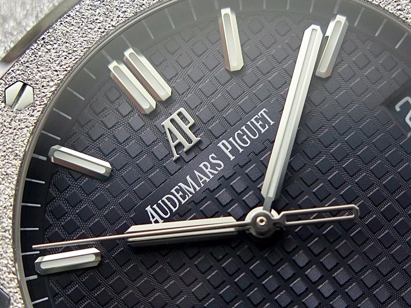 Royal Oak 41mm 15500 Frosted SS APSF 1:1 Best Edition Blue Textured Dial on Frosted SS Bracelet SA4302 Super Clone