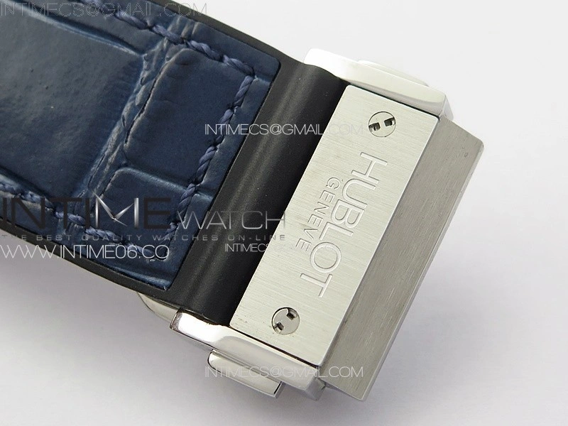 Classic Fusion 42mm SS Paved Diamonds Case And Bezel B50F Paved Diamonds Dial On Blue Gummy Strap A2892