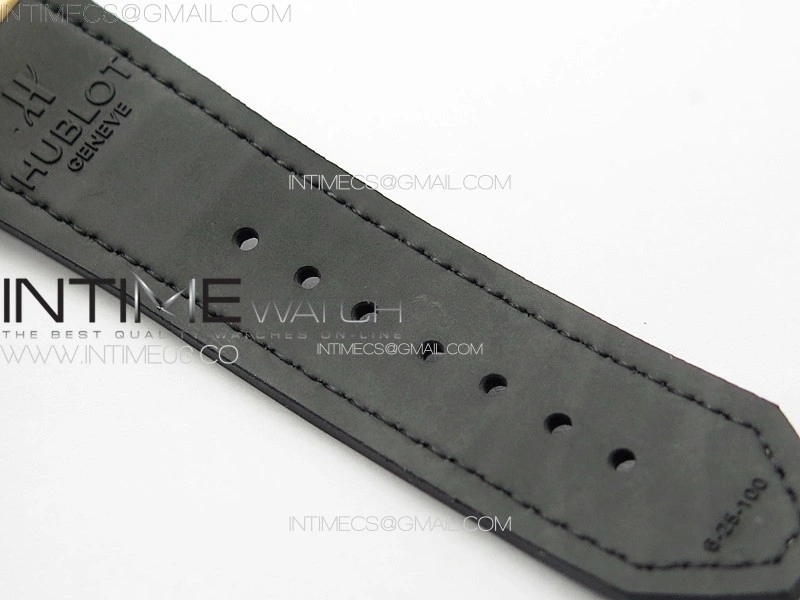 Classic Fusion 42mm RG Paved Diamonds Case And Bezel B50F Paved Diamonds Dial On Gray Gummy Strap A2892