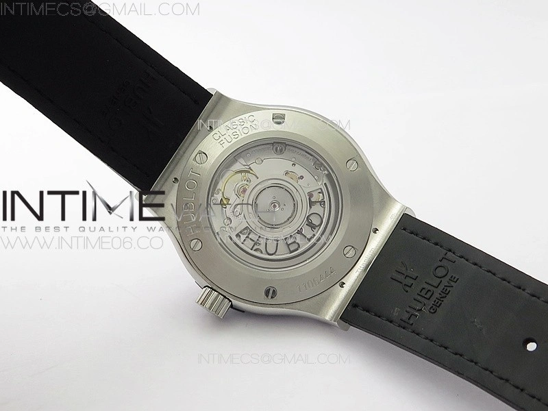 Classic Fusion 42mm SS Paved Diamonds Case And Bezel B50F Paved Diamonds Dial On Gray Gummy Strap A2892