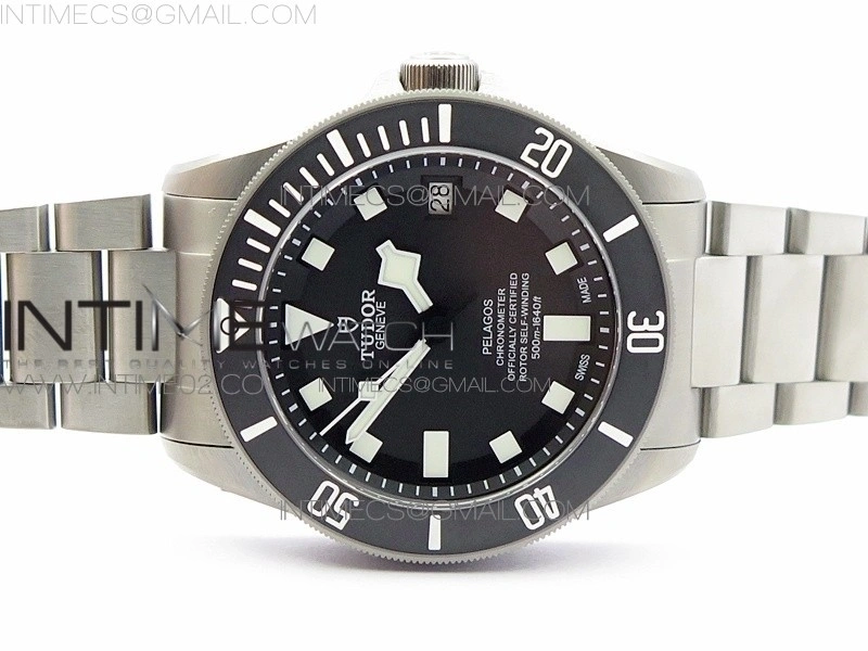 Pelagos XF 1:1 V3 Best Edition on Titanium Bracelet MIYOTA 9015 to Cal