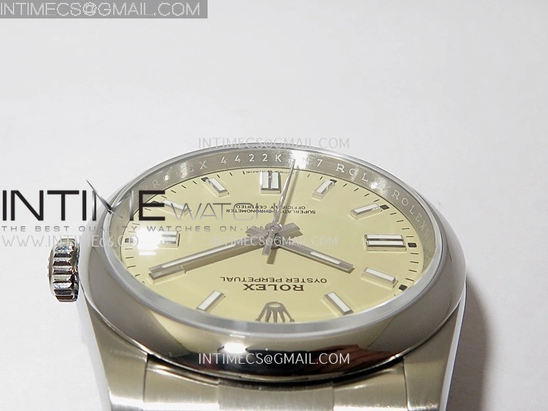 Oyster Perpetual 126000 36mm 904L SS KRF 1:1 Best Edition 2025 Cream Dial On SS Bracelet