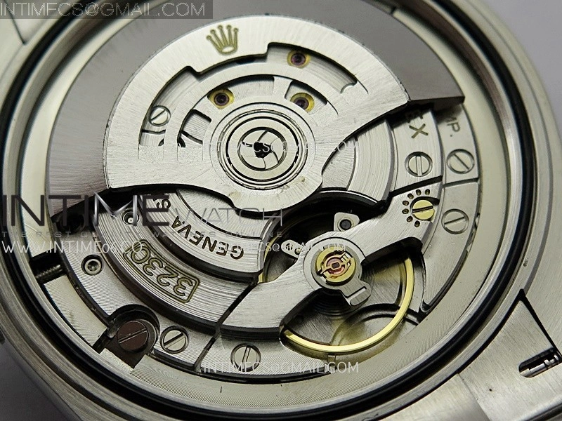 Oyster Perpetual 126000 36mm SS BP 1:1 Best Edition 2025 Ivory White Dial On SS Bracelet