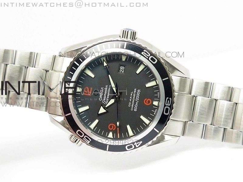 Planet Ocean 45mm Ultimate Edition SS Black Orange Dial on Bracelet A2824