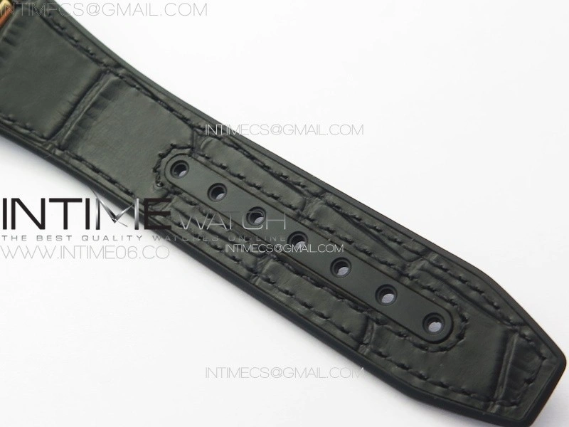 Constellation 41mm RG Black Ceramic Bezel VSF 1:1 Best Edition Silver Dial on Black Gummy Strap A8900