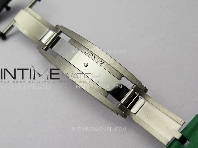RM061 Black Ceramic ZF 1:1 Best Edition On Green Rubber Strap RMUL2 Super Clone