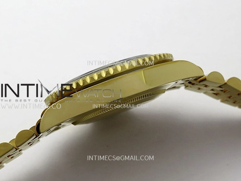 GMT-Master II 126718 GRNR YG ARF 1:1 Best Edition Tiger Iron Dial On YG Bracelet Super Clone VR3285 CHS