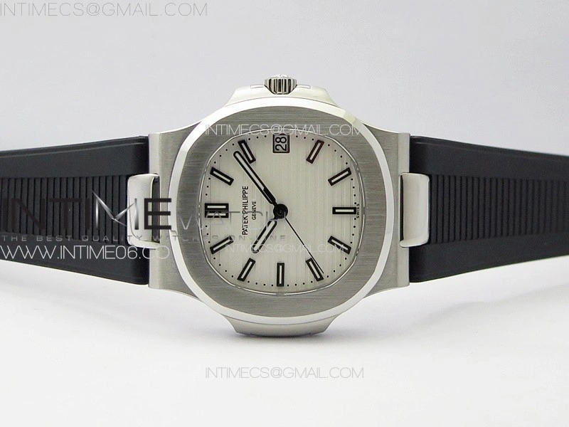 Nautilus Jumbo 5711 Super Replication PPF 1:1 Best Edition White Textured Dial on Black Rubber Strap PPF324