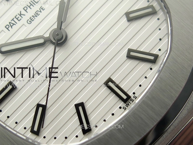 Nautilus Jumbo 5711 Super Replication PPF 1:1 Best Edition White Textured Dial on Black Rubber Strap PPF324