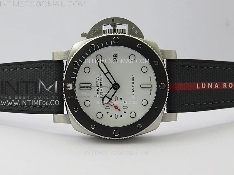 PAM1579 Luna Rossa Submersible 42mm VSF 1:1 Best Edition White Dial On Black Fabric Strap P900