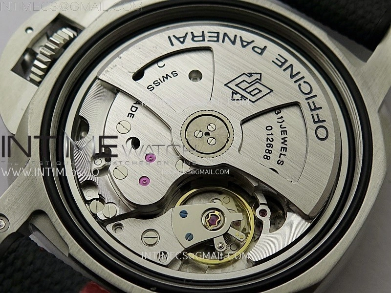 PAM1579 Luna Rossa Submersible 42mm VSF 1:1 Best Edition White Dial On Black Fabric Strap P900