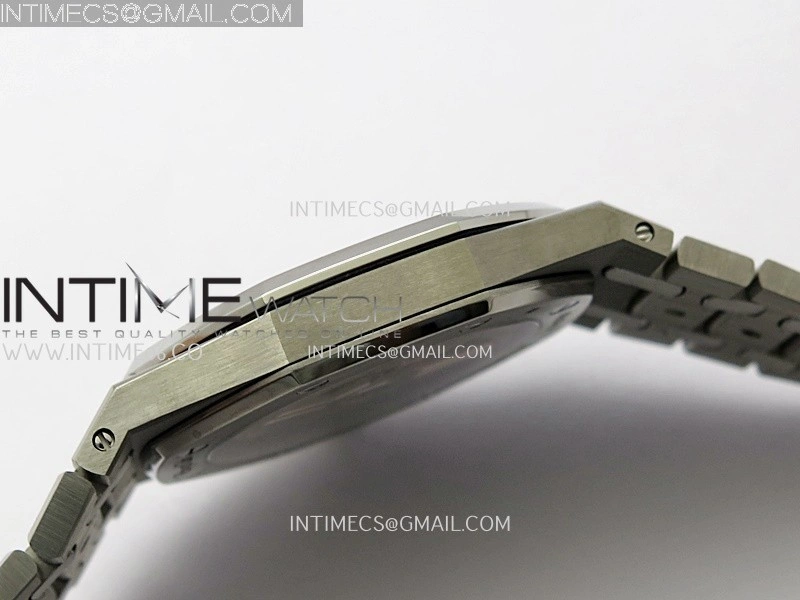 Royal Oak 16202XT 39mm Titanium ZF 1:1 Best Edition Red Dial On SS Bracelet A7121