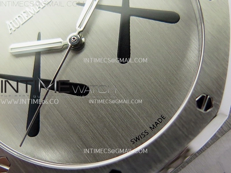 Royal Oak KAWS SS APSF 1:1 Best Edition XX Dial on SS Bracelet SA4302 Super Clone