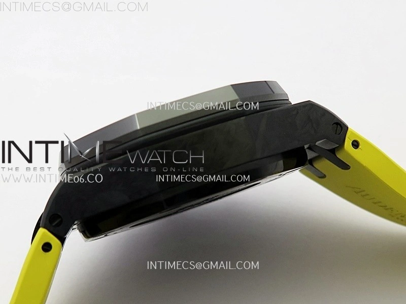 Royal Oak Offshore 'Bumble Bee' TKF Best Edition on Yellow Rubber Strap A3126