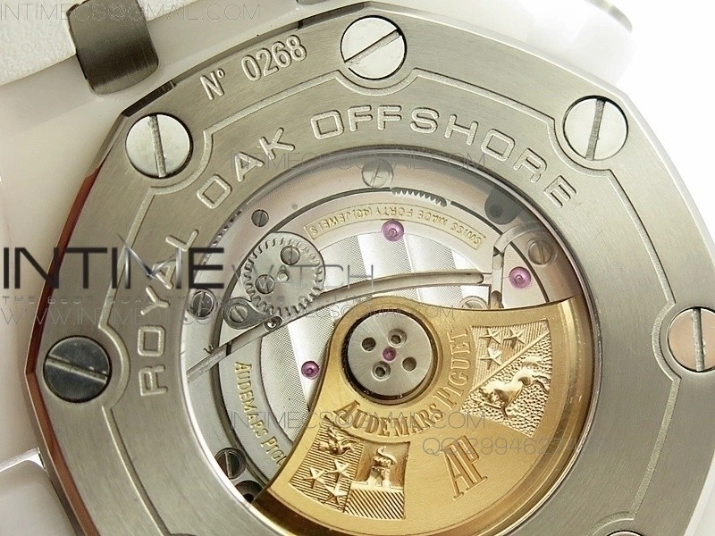 Royal Oak Offshore Diver White Ceramic BP on White Rubber Strap A3120