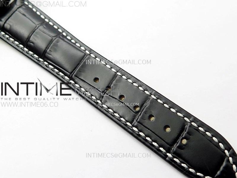 Navitimer B01 43mm SS BLSF 1:1 Best Edition Ice Blue Dial Black Subdials On Black Leather Strap A7750
