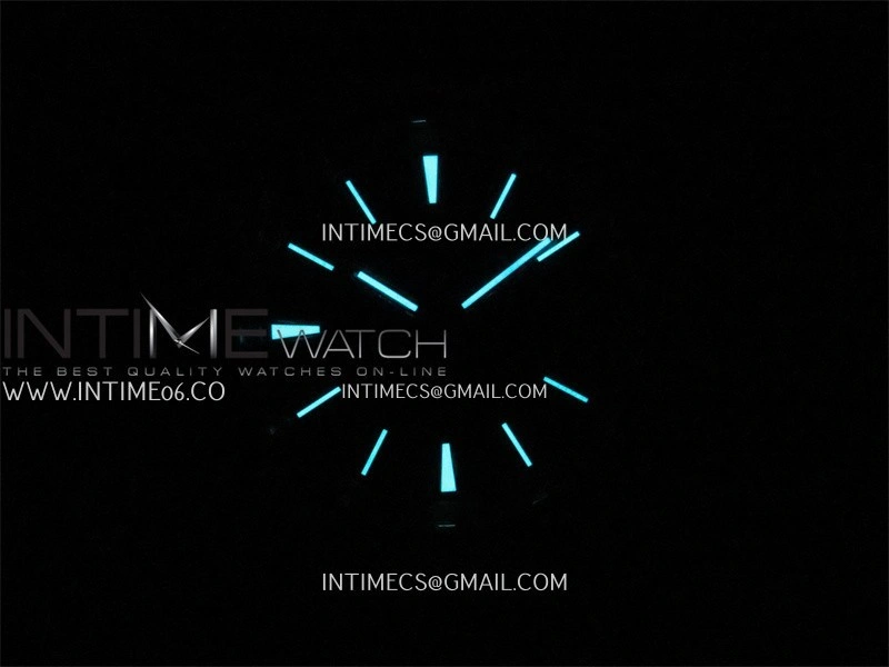 Overseas 4500V SS ZF 1:1 Best Edition Silver Dial on Black Rubber Strap Asian Super Clone 5100 V2