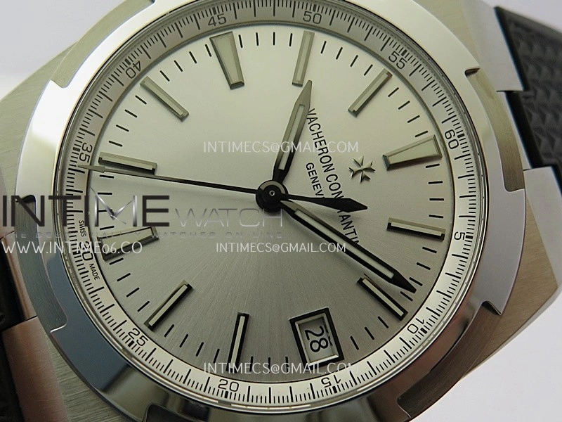 Overseas 4500V SS ZF 1:1 Best Edition Silver Dial on Black Rubber Strap Asian Super Clone 5100 V2