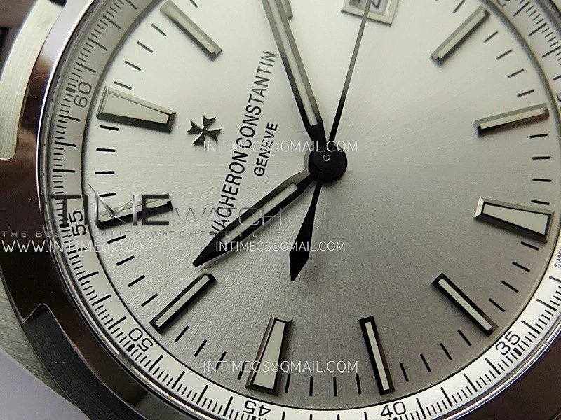 Overseas 4500V SS ZF 1:1 Best Edition Silver Dial on Black Rubber Strap Asian Super Clone 5100 V2