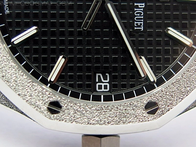 Royal Oak 41mm 15500 Frosted SS APSF 1:1 Best Edition Black Textured Dial on Frosted SS Bracelet SA4302 Super Clone