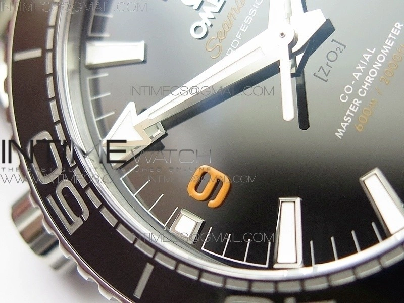 Planet Ocean 43.5mm SS VSF 1:1 Best Edition Black Orange Bezel Black Dial on SS Bracelet A8900 Super Clone