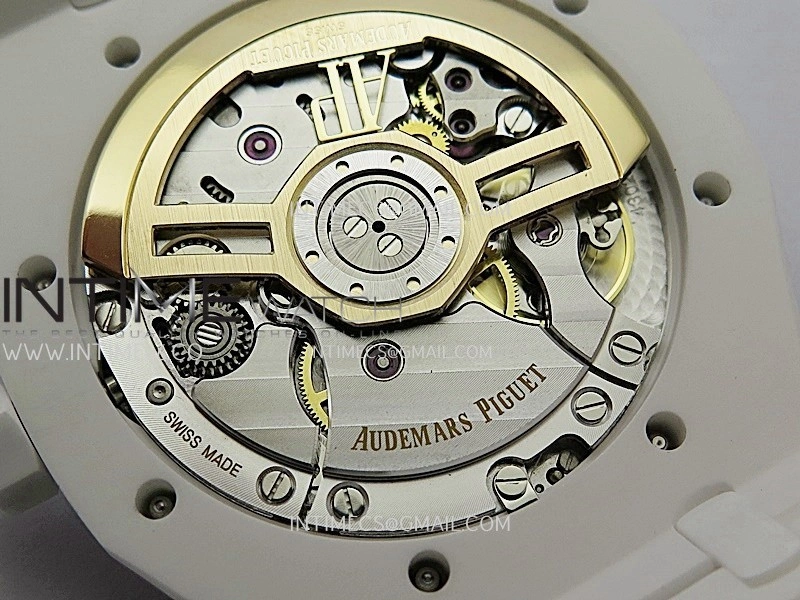 Royal Oak 15500 White Ceramic APSF 1:1 Best Edition Celebration Dial On White Ceramic Bracelet SA4302 Super Clone