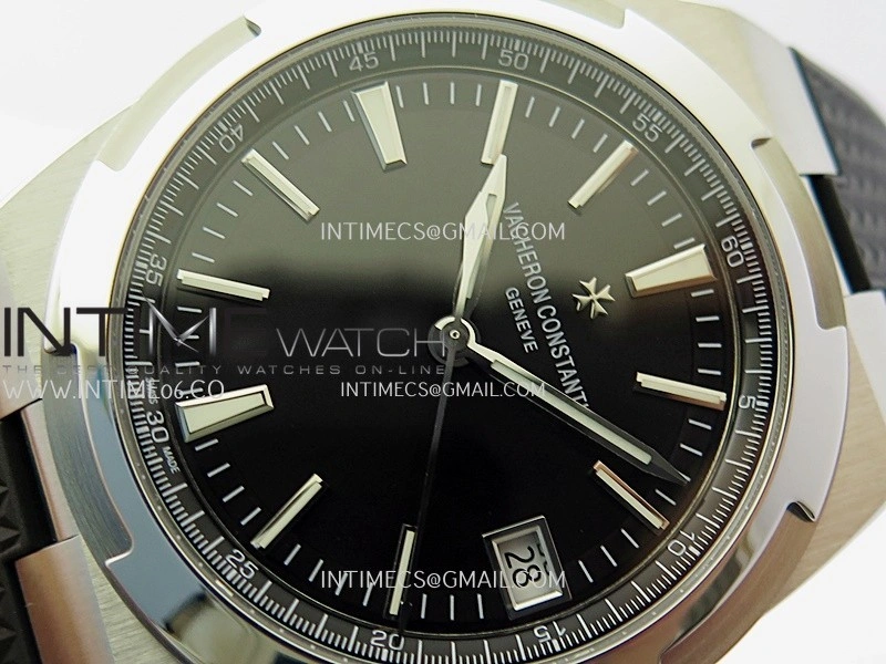 Overseas 4500V SS ZF 1:1 Best Edition Black Dial on Black Rubber Strap Asian Super Clone 5100 V2