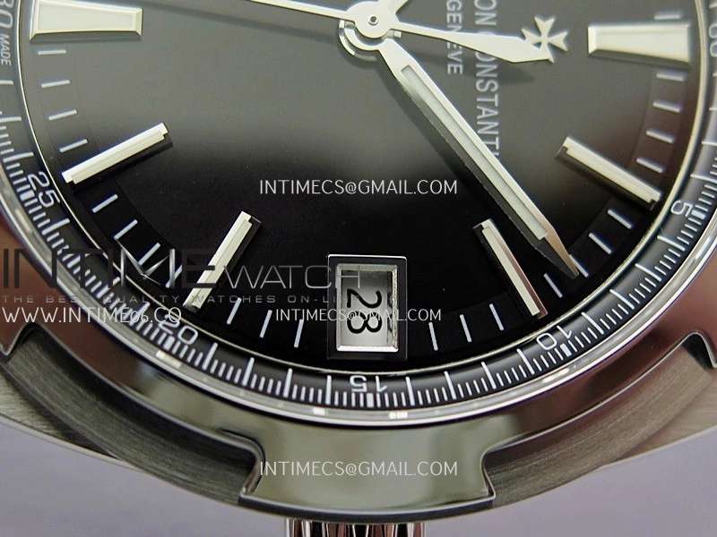 Overseas 4500V SS ZF 1:1 Best Edition Black Dial on Black Rubber Strap Asian Super Clone 5100 V2