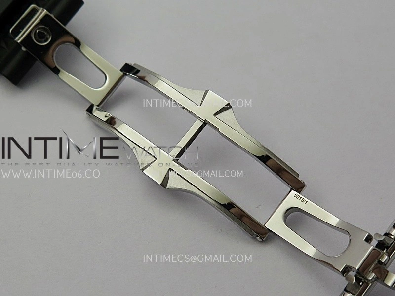 Overseas 4500V SS ZF 1:1 Best Edition Black Dial on Black Rubber Strap Asian Super Clone 5100 V2