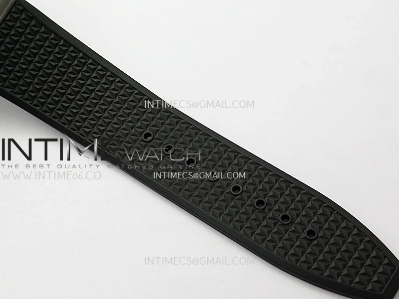 Overseas 4500V SS ZF 1:1 Best Edition Black Dial on Black Rubber Strap Asian Super Clone 5100 V2