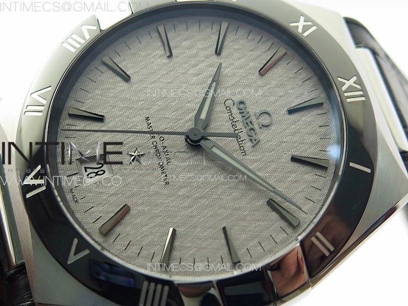 Constellation 41mm SS Black Ceramic Bezel VSF 1:1 Best Edition Silver Dial on Black Gummy Strap A8900