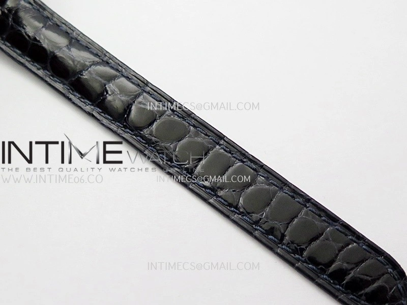 Tank WSTA0016 19mm SS 8848F Best Edition Silver Dial on Black Croco Strap Ronda Quartz